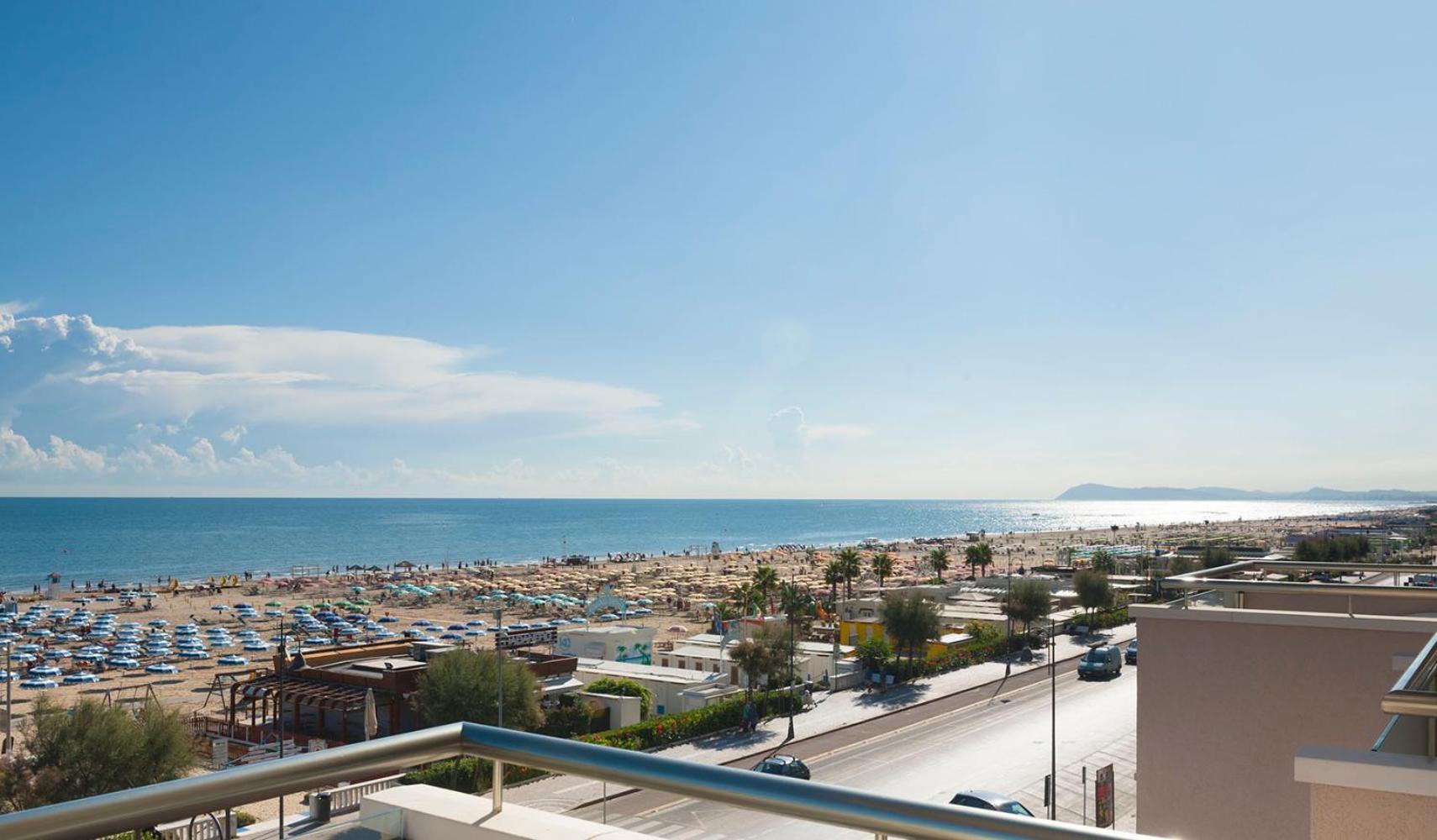 Terminal Palace & Spa Rimini Luaran gambar