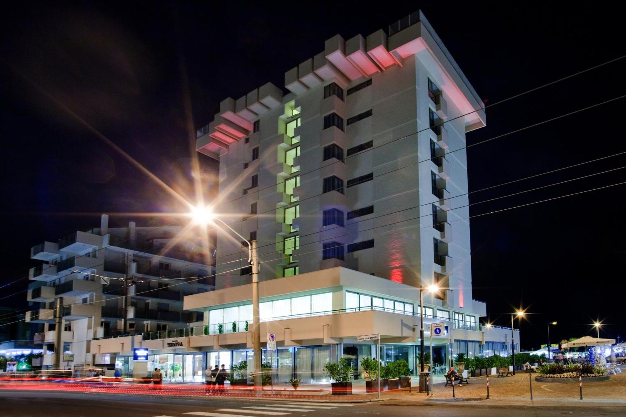 Terminal Palace & Spa Rimini Luaran gambar
