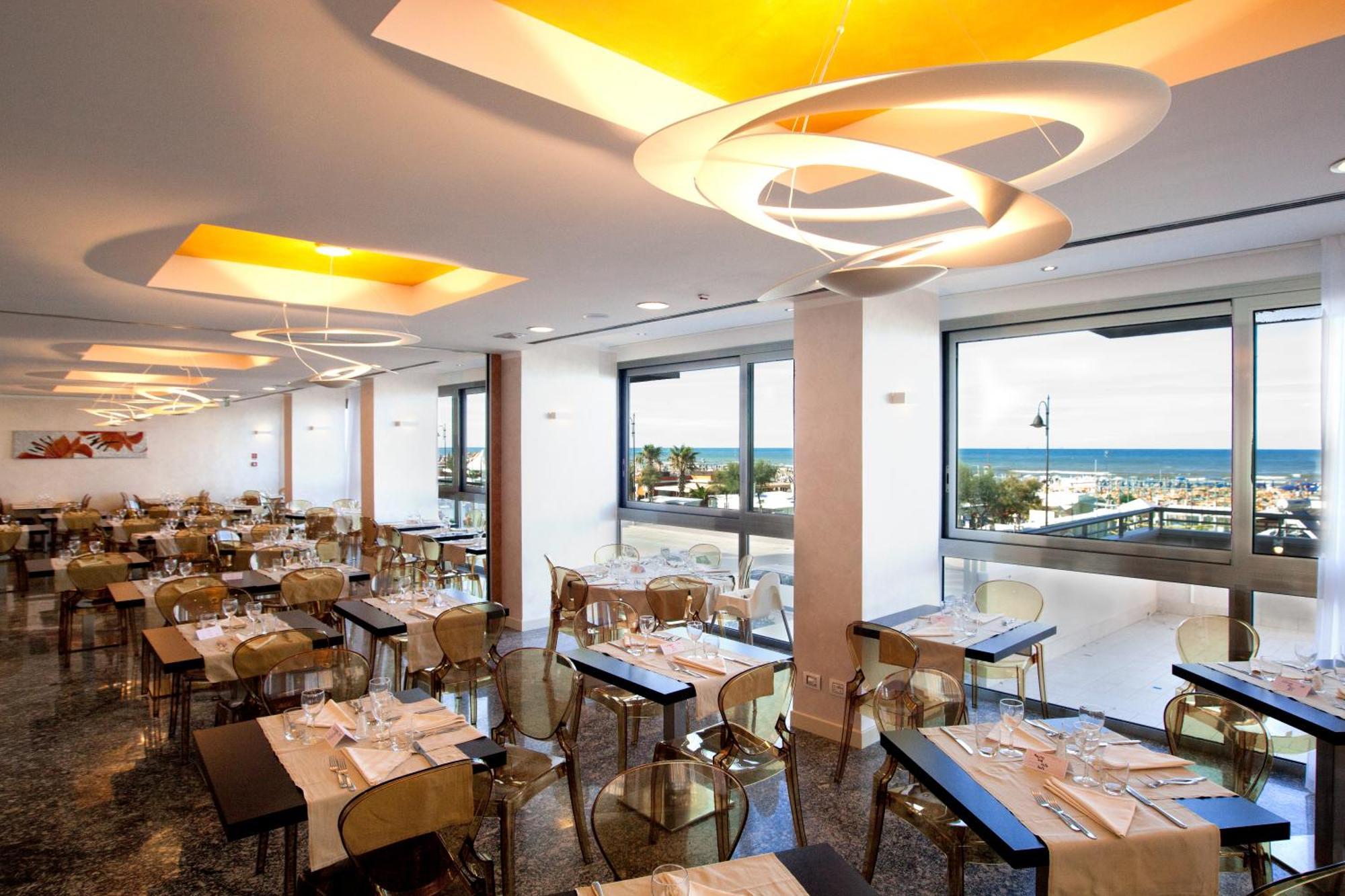 Terminal Palace & Spa Rimini Luaran gambar